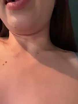 Holly_Play's Live XXX Chat