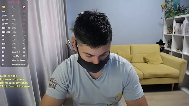 Chatroom XXX en direct de Tomguys