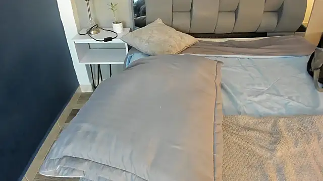 Charlie___Musk 라이브 XXX 채팅