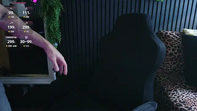 newjeff's Live XXX Chat