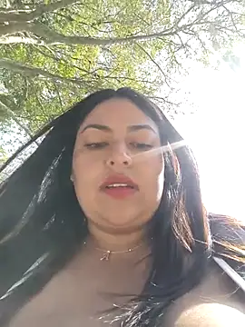 Chatroom XXX en direct de velen_09