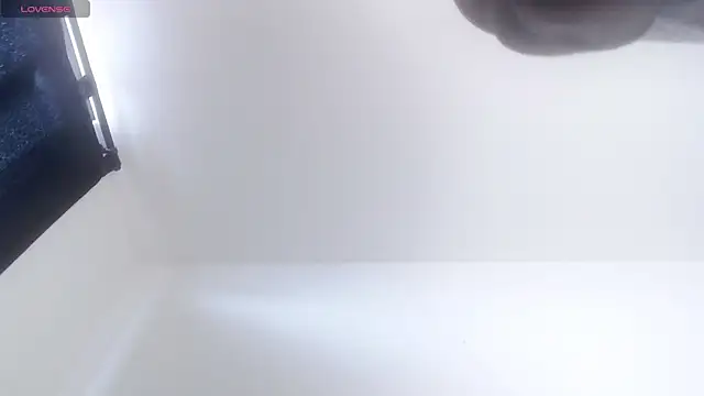 drake_brwon_23のライブXXXチャット