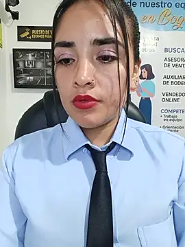 MAYE__13's Webcam Show