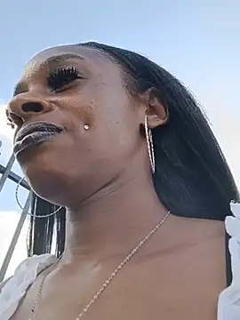 Jasmine_FullsShine's Live XXX Chat