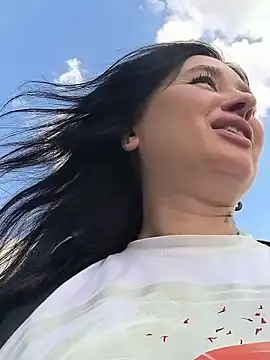 XXX chat uživo modela KikiXRed