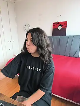 ivihetairan Live XXX chat