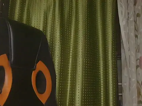 Živý XXX chat Stubborndesiboy