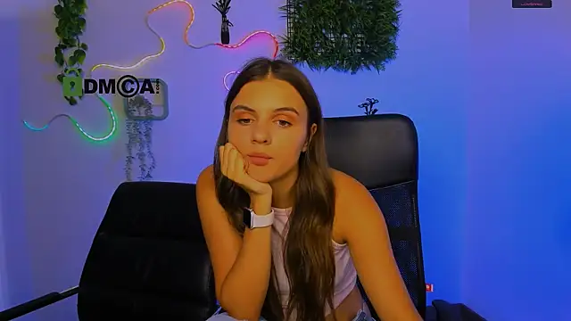 lisa_dark_'s Live XXX Chat