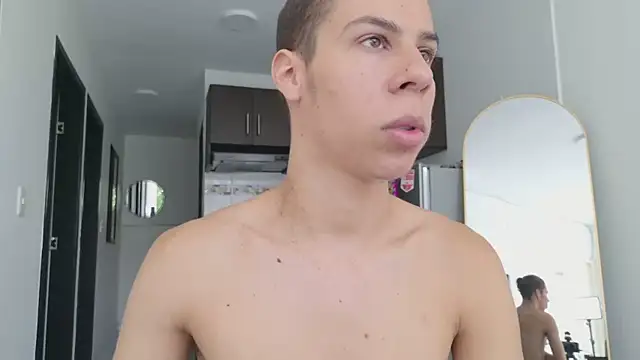 grey___27 Webcam-Show