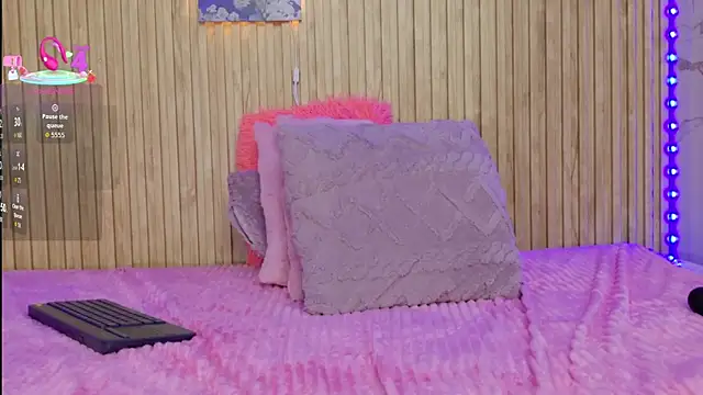 Moonceleste élő XXX-chatje