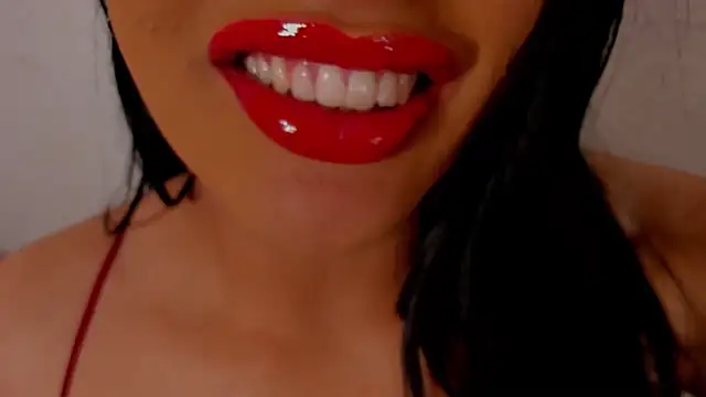 sweet_Elizabeth Adlı Modelin Canlı XXX Sohbeti