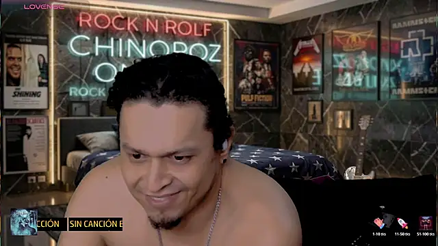 Онлайн чат XXX chino_roz