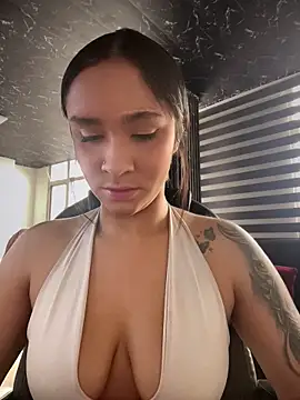 Chat +18 de Isabella-Teen ao vivo