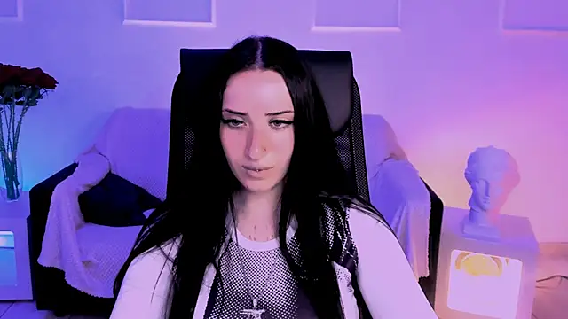 צ'אט XXX בשידור חי של MonicaLowes