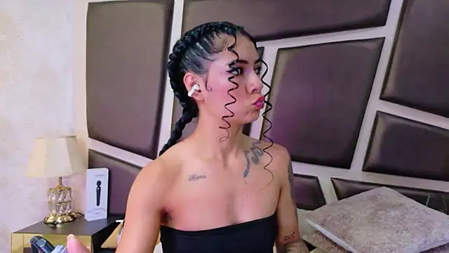NicoleEsposito's Live XXX Chat