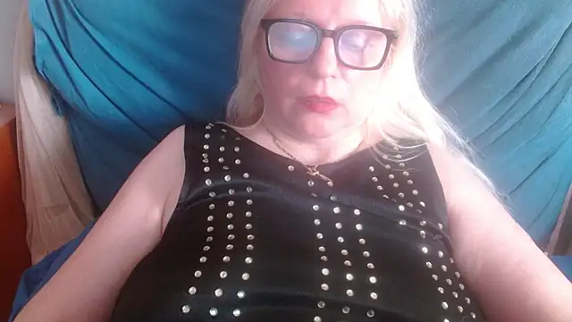 martachatte's Live XXX Chat