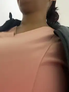 Czat XXX na żywo – Sara-77