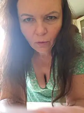 Meri_a Chat XXX live