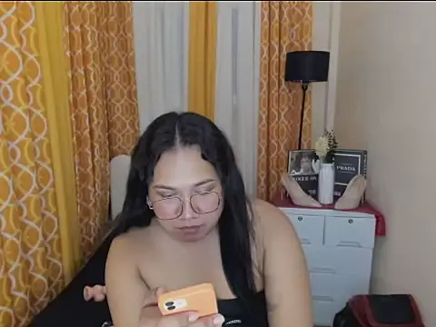 BigCockLexie 现场XXX聊天