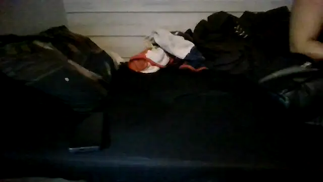ThisGuy42o's Live XXX Chat
