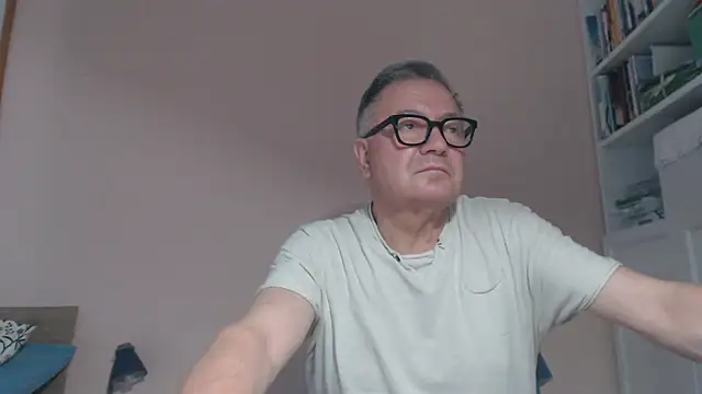 YOU6me Chat XXX live