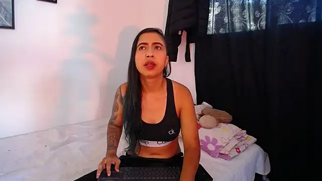 mariana_aria Chat XXX live
