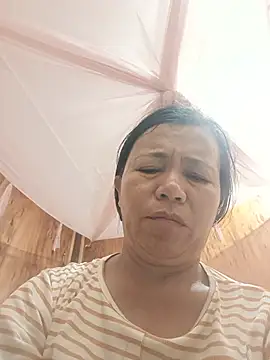 Chilly-wet's Live XXX Chat