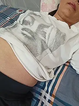 צ'אט XXX בשידור חי של Doremon_95