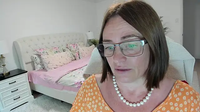Vika73 Chat XXX in diretta