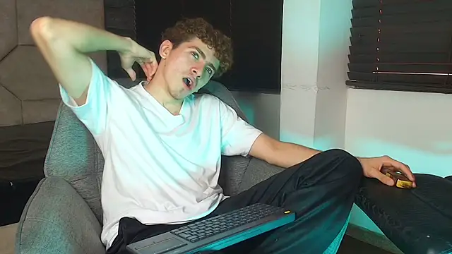 Tyler_Mcrey Pertunjukan Webcam
