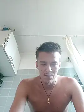 Toyjungeen Live XXX chat
