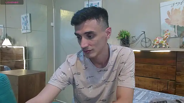 FelipeFriendly élő XXX-chatje