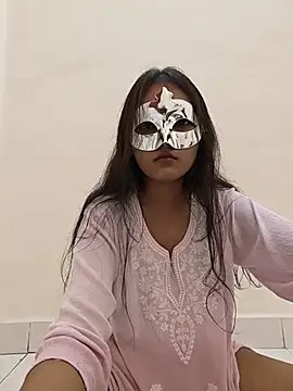 Mystery_Lishun Webbikameraesitys