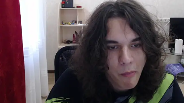 tiiiiiiiiim: διαδικτυακό σόου στην κάμερα