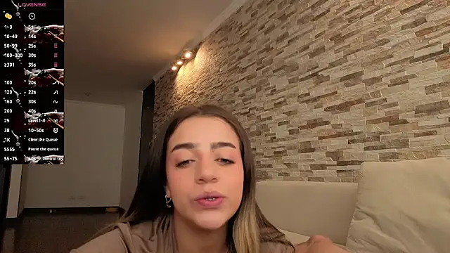 Chat XXX ao vivo de cute_emmma