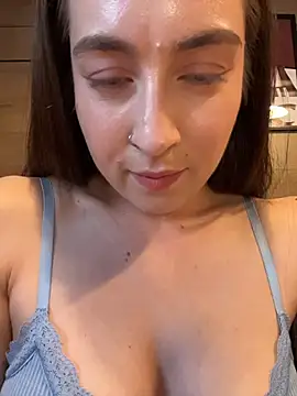 Holly_Play's Live XXX Chat