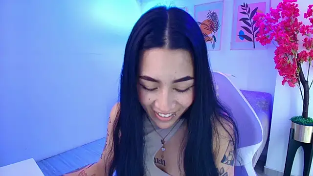 Rainy_doll's Live XXX Chat
