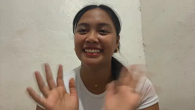 SamathaGolombek's Live XXX Chat
