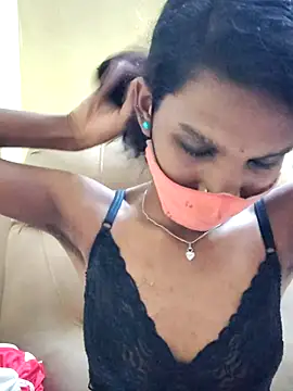 Shreya-telugupilla's Live XXX Chat