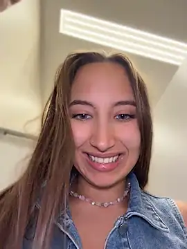 ICrazyOneIRLn Live XXX chat