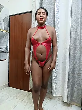 CamilosaOrtega Adlı Modelin Canlı XXX Sohbeti