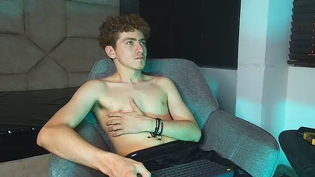 Tyler_Mcrey – Live XXX-chat