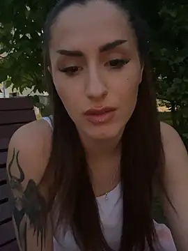 AriaAdda Chat XXX live