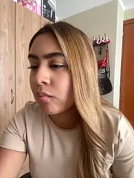Miabonnett_'s Live XXX Chat