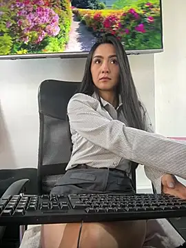 XXX chat uživo modela Amy_Kiitty_