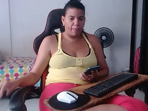 Adriana_0312 live XXX chat
