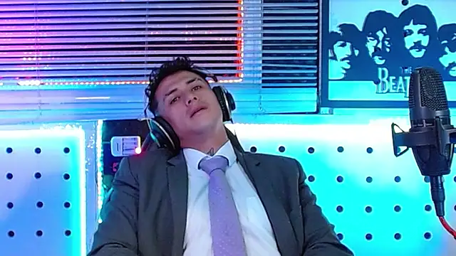 Chatroom XXX en direct de Godofcumxxx