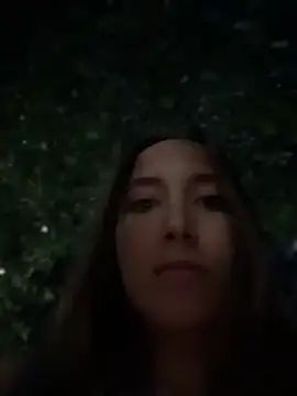 ICrazyOneIRL 现场XXX聊天
