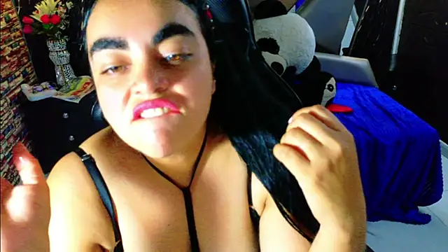 megan_glenda Adlı Modelin Canlı XXX Sohbeti