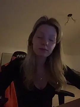 MaryHiggins Chat XXX live